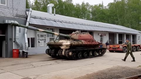 Object 279, a nuclear war tank on the move, 2021