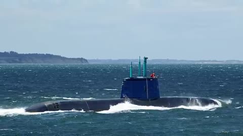 High Alert Israel Revealed Its Most Powerful Dangerous Nuclear Submarine Capabilities