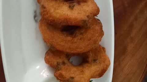 Medu Vada