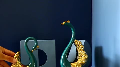 Couple swan ceramic ornaments (662)