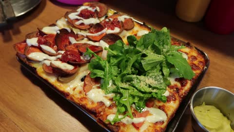 Detroit-style pizza