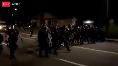 BLM & Antifa Riots 2020 - 2020-08-08-09-09-46-via--LizJone26271417.mp4