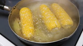 Cooking Fresh Corns