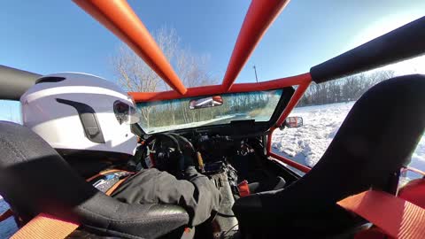 C4rtvette Doing Donuts in the Snow