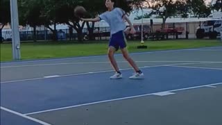 Working through the pain😤😤🏀#houseofhighlights #ballislife #basketball #hooper #nba #viral #short