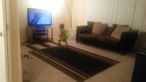 Little Boy Does The Thriller Dance Perfectly