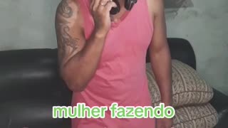 mulher fazendo marcação serrada