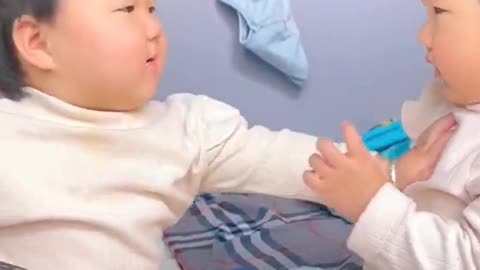 Cute baby Fight