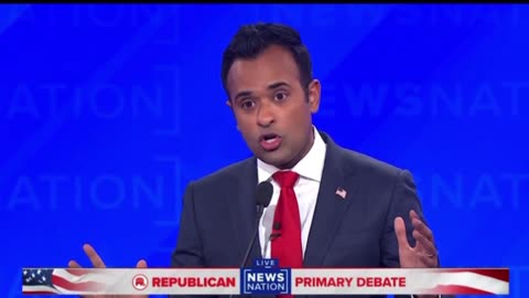 Speaking Truth to Power - Vivek Mops the Stage Floor with GOP 'Bootlickers' -VIDEO