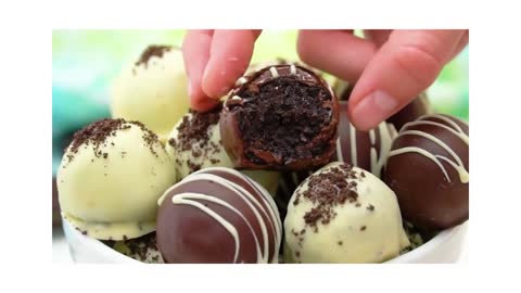 Try making this easy No Baked Oreo Balls