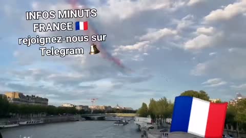 Armée de l'air au dessus de Paris ce soir 07 Aout