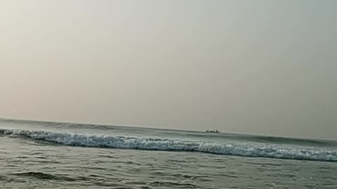 Indian Ocean Puri Orissa see beach