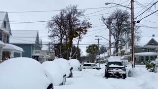 Heavy snowfall wallops western New York state
