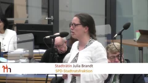 Rätin Brandt van linkse SPD : Kinderen worden geen goede staatsburgers (slaven) als ze wandelen voor vrijheid