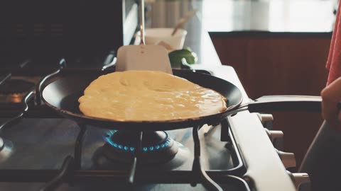 How to cook a delicious cheese omelette 😋