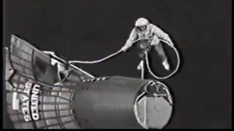 1965年6月3日 マクディビットとホワイトの両宇宙飛行士によるジェミニ4号打ち上げ。