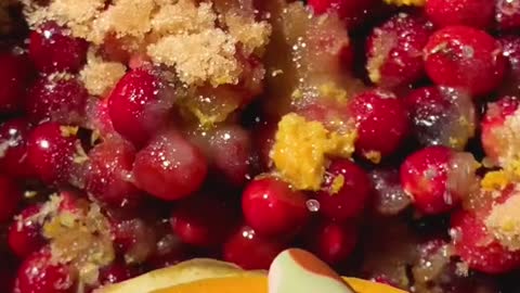 thanksgiving cranberry leftovers with this Dutch baby!