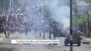 Israeli police use cannon and teargas during clashes in Jerusalem and West Bank_1