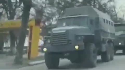 Russian Troops Entering Kherson (North of Crimea)