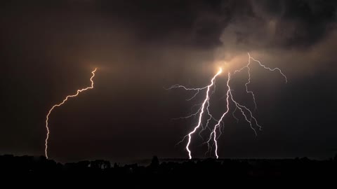 10 Minutes of Rain and Thunderstorm Sounds For Focus, Relaxing and Sleep ⛈️ Epidemic ASMR