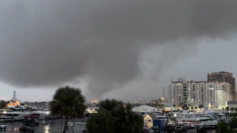 BREAKING: Tornado ripping through Fort Lauderdale, Florida