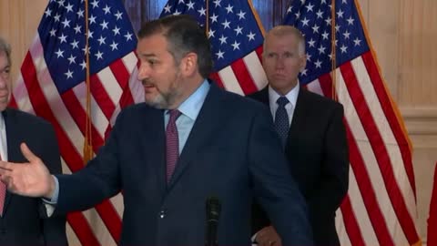 Ted Cruz SLAMS podium over hypocrite reporter’s mask question
