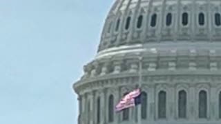 Upside down American flag found over U.S. Capitol ahead of default, bad news?