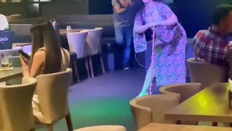 Hot girl dance in dubai bar