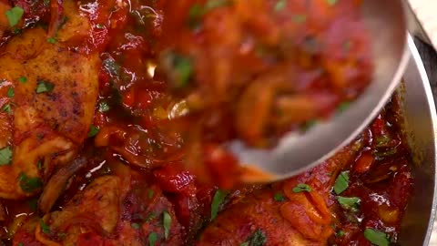Easy One-Pan Chicken Cacciatore