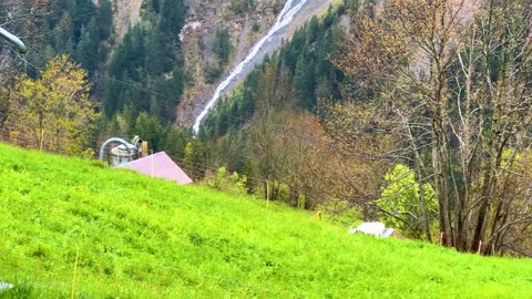 Beautiful rain walking tour in Gimmelwald 🇨🇭 A Swiss village