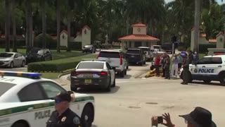 45 arrives mar-a-Lago