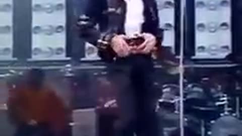 Michael Jackson best dance moves