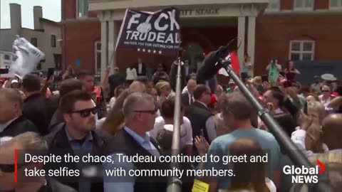 Trudeau swarmed by hostile crowd during event in Belleville, Ont.