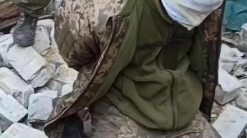 Ukrainian soldiers captured by the Russians beg for mercy but no one will touch them