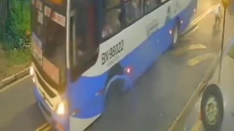 brazil, tragedy, bus, wheel