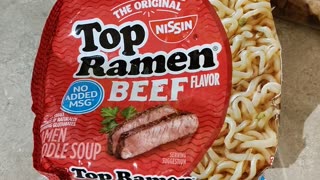 Eating Nissin Top Ramen Beef Flavor, Dbn, MI, 10/21/23