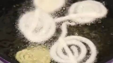 15 Minute me Kurkuri Rasili Jalebi