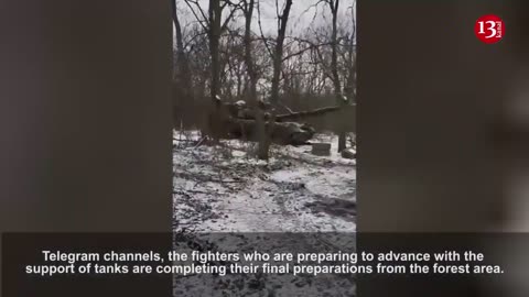 Ukayna fighters who are preparing for a counterattack with infantry and tanks near Bakhmut