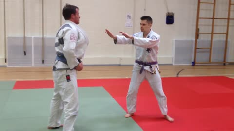 BJJ Self Defence Takedown vs Wild Right Punch - Pure Art Brazilian Jiu-Jitsu - Portsmouth