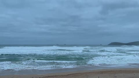 Constantine Bay Weekend Surf Report on Armistice Day Friday 11th November 2022.