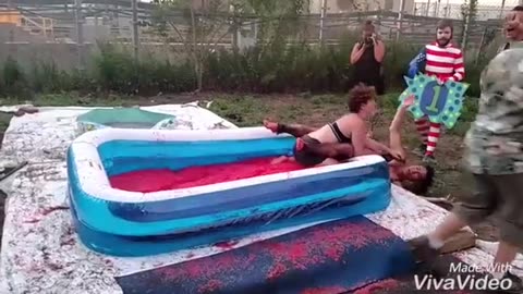 Woman Mud wrestling "Oil wrestling" Amazing wrestling