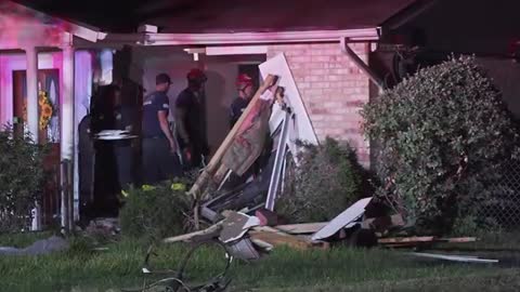 Gaping hole left in home after driver crashes into it overnight (1)