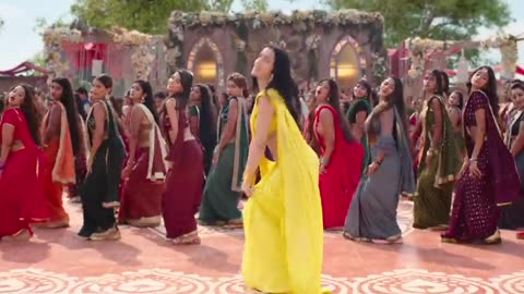 Show Me The Thumka (Song) Tu Jhoothi Main Makkaar |Ranbir,Shraddha|Pritam|Sunidhi,Shashwat|Amitabh B