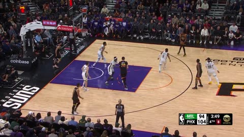 MAGIC MOMENT! Booker-Beal-Durant: 3-POINT play that will blow your mind! Bucks vs Suns
