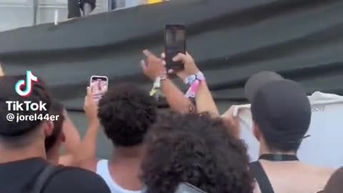 Ski Mask The Slump God fan attempted to crowd surf but no one caught him