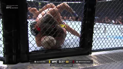 Islam Makhachev vs Charles Oliveira | FREE FIGHT | UFC 294
