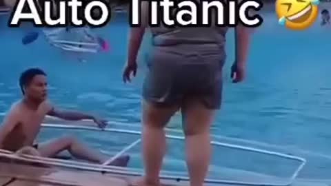 how titanic gets drowning in 2022, lol, funniest video, couple goal funny moment