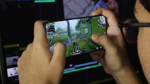Playing Pubg In Mobilephone At Ultra High Graphics