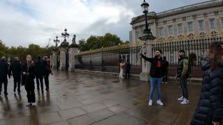 AT Buckingham palace in the rain..8th Nov 2022
