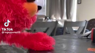 Elmo crazy 🤣